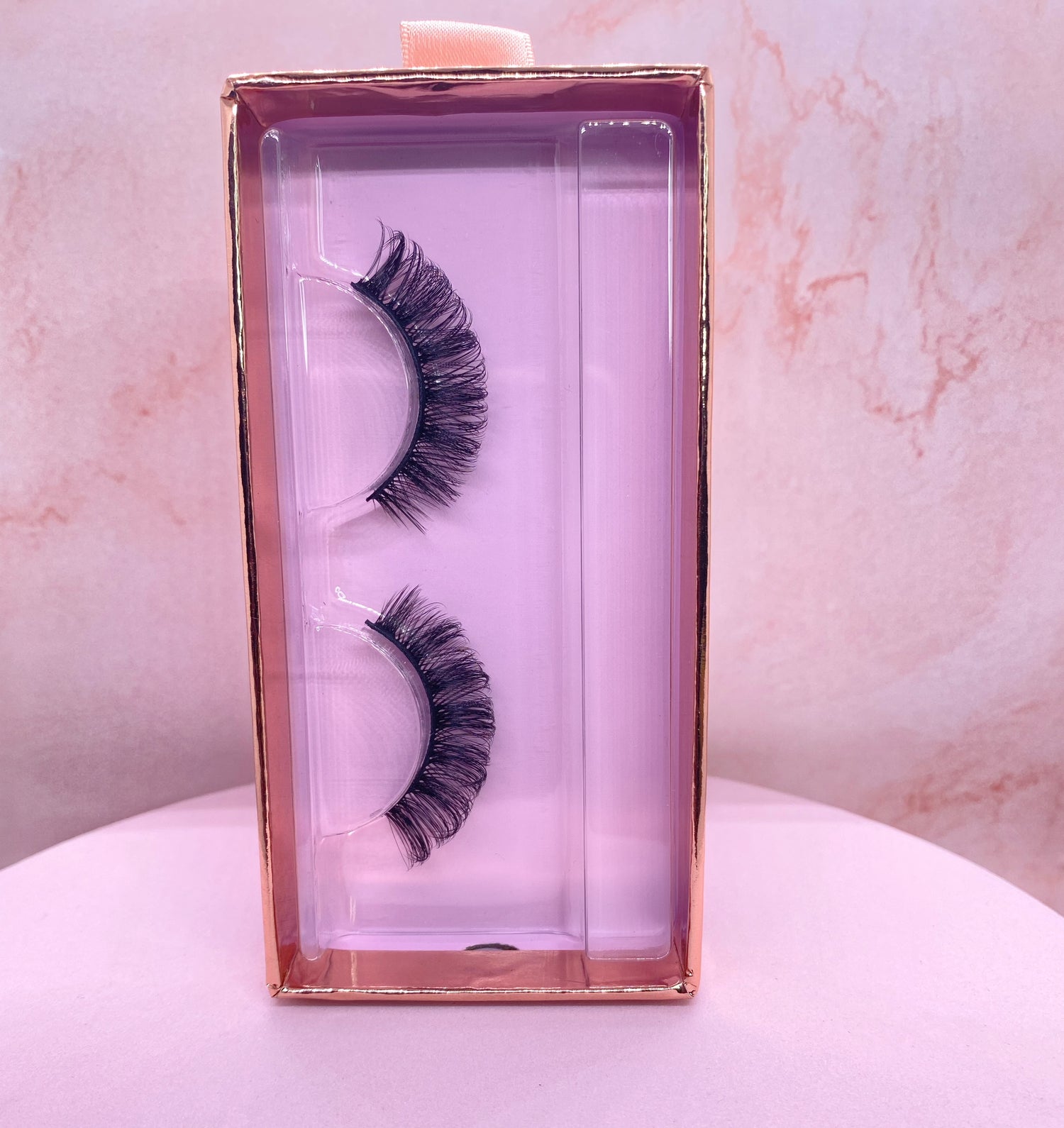 Russian strip lashes 